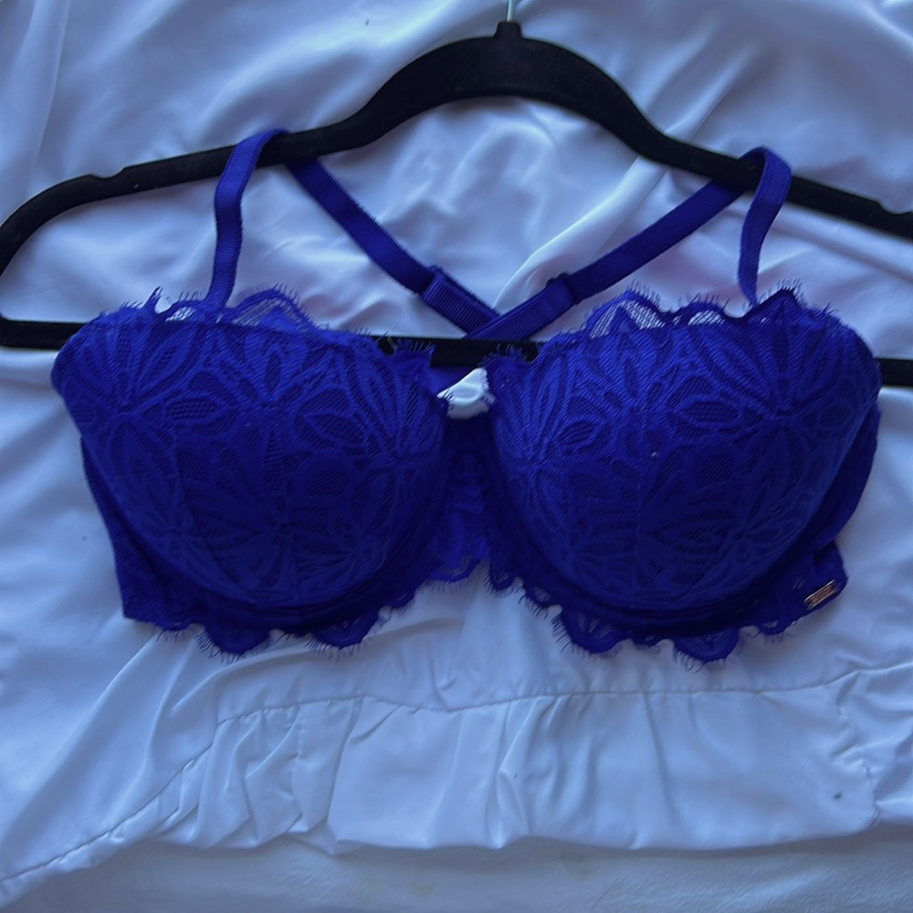 PINK!  36D Navy Blue with lace underwire Padded with Slight push up